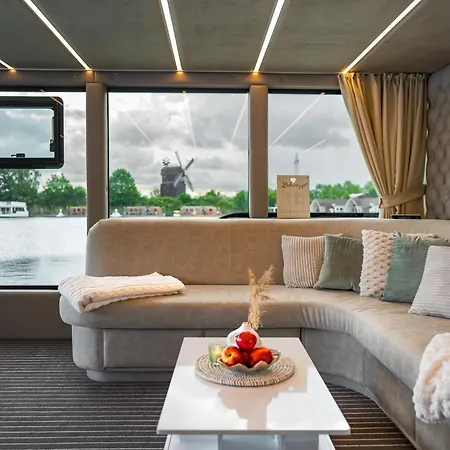 Lieblingsplatz Parey - Hausboot-Panorama Ботель *
