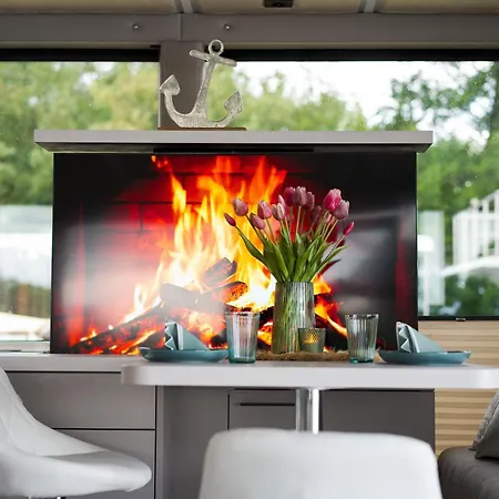 Lieblingsplatz Parey - Hausboot-Panorama * Elbe-Parey