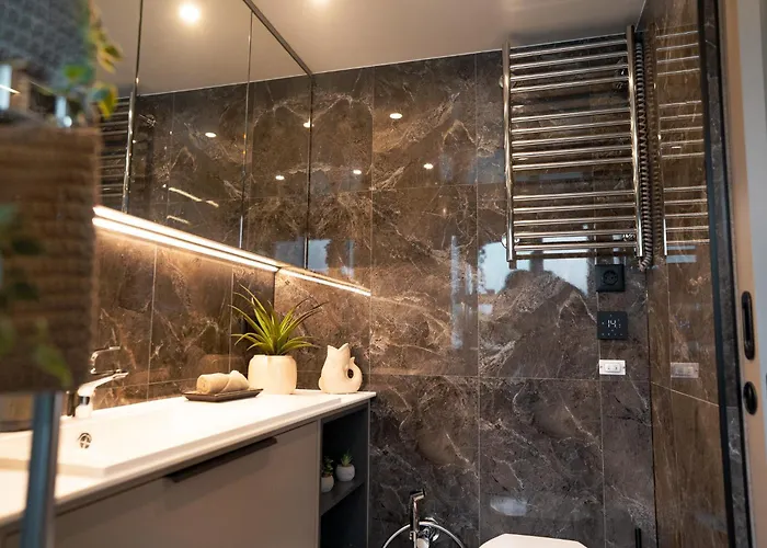 Lieblingsplatz Parey - Hausboot-Panorama *